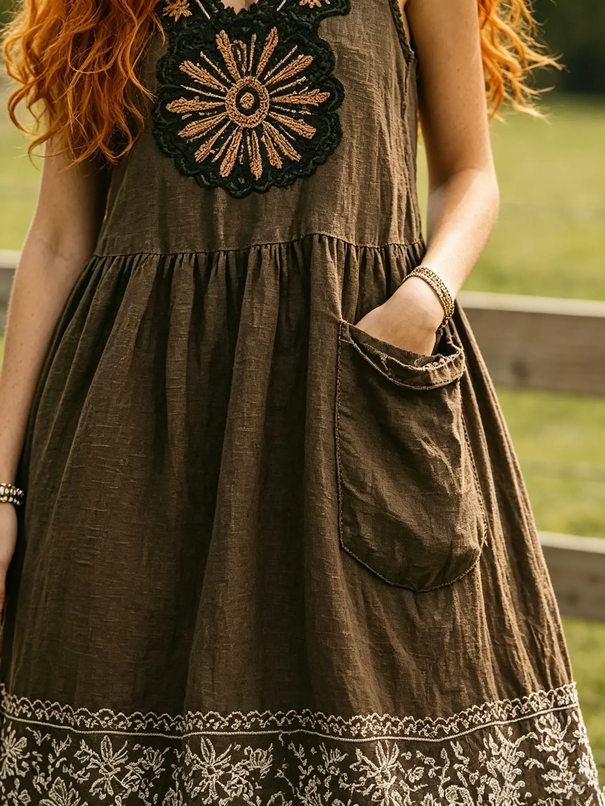 Women's Boho Sun Floral Embroidery Pocket Sleeveless Maxi Dress