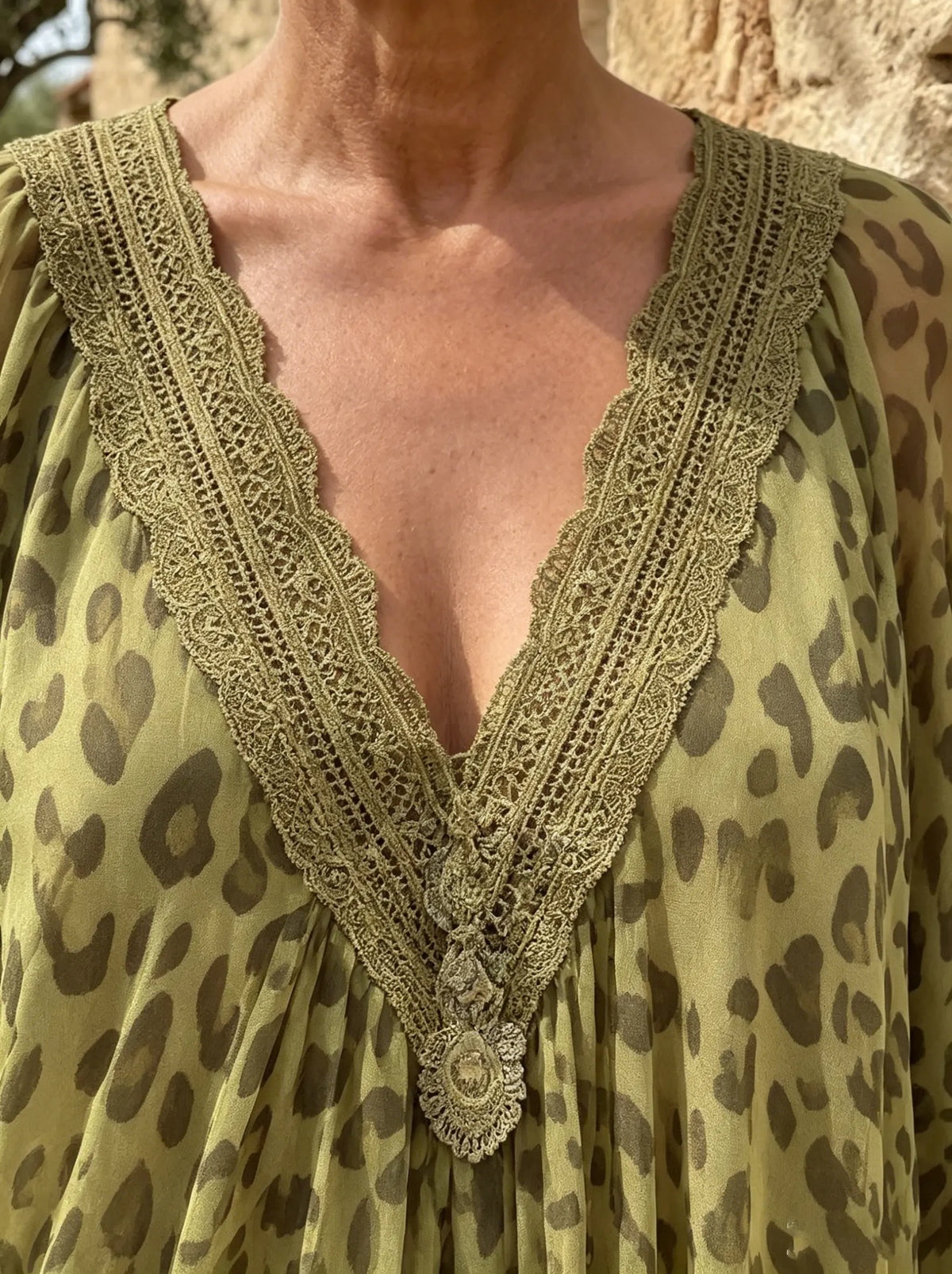 Women's V-Neck Leopard Chiffon Blouse